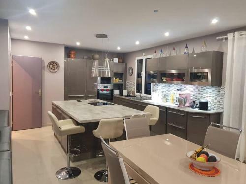 Magnifique Villa Avec Jacuzzi, Sauna Et Hammam