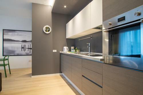 Br Treviso Train Station Apartments