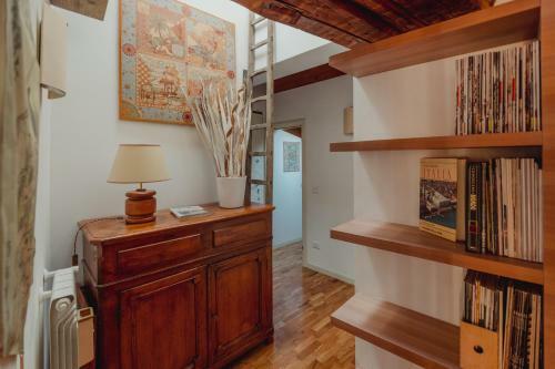Apartamento La Briciola - Mansarda Per 5 - Ampia Terrazza Lt