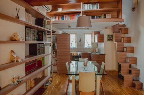 Apartamento La Briciola - Mansarda Per 5 - Ampia Terrazza Lt