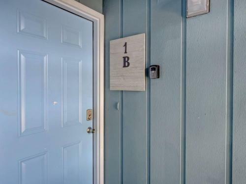2br Sleeps 6 Lakefront Oceanview Boardwalk Access