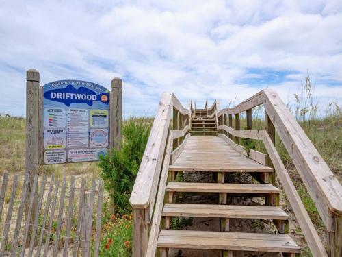 Lakefront Beachview 2br Condo Sleep 6 Close To Boardwalk