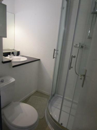 Jolie Villa Mitoyenne Situ�e � 250 M de La Plage
