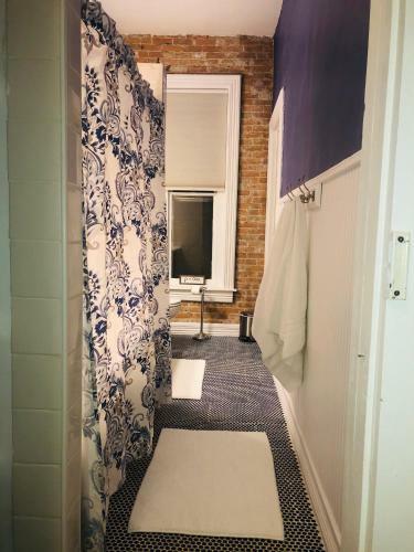 Hatch House Bed & Breakfast