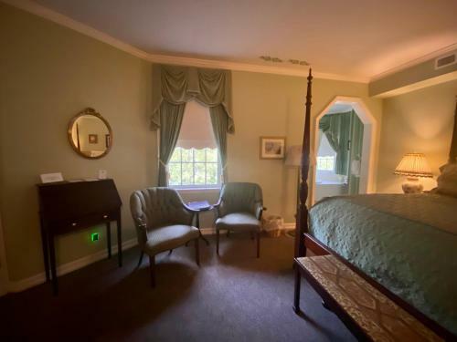 Bed & Breakfast The Cypress Inn