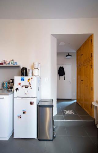 Bright Apartment -near City Hall