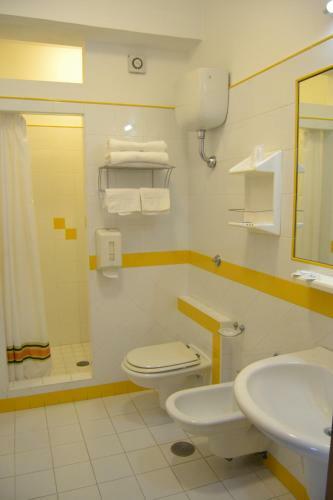 Yellow Park Hotel