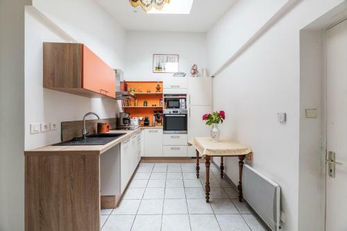 La Maison Des F�es
