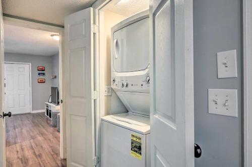 Apartamento Auburn Condo With 2 Pools Less Than 2 Mi To University!