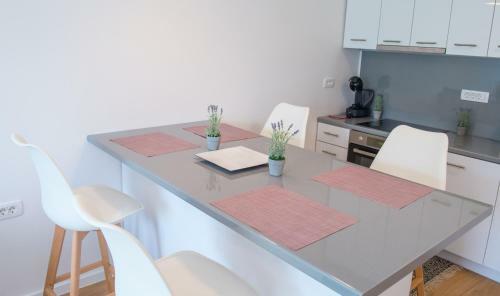 Apartamento Ema