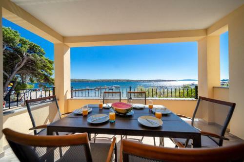 Apartment Villa Alba Rab