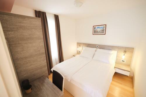 Dok Apartment