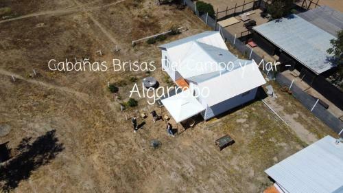 Caba�as Brisas Del Campo Y Mar