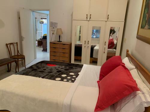 Acogedora Casa En La Ciudad de Encarnaci�n.