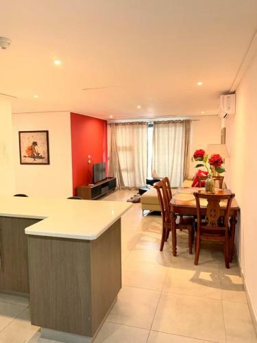 Luxurious 1 Bedroom Apartment Available