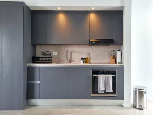 Apartamento Bright 1br With Private Pool In Casco Antiguo