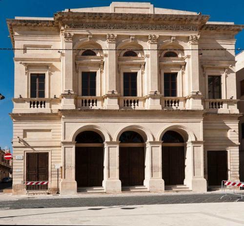 Hostal Lt Sicilia Bella Rooms