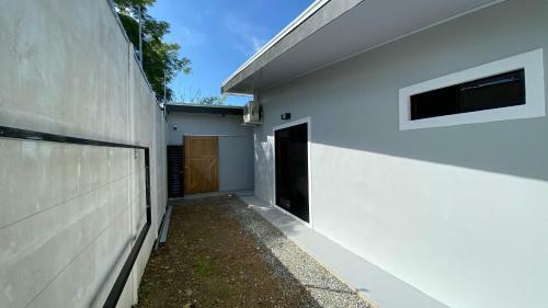Villa Freedom House