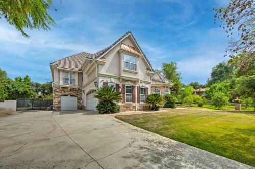Upscale Covina Home Private Backyard And Pool