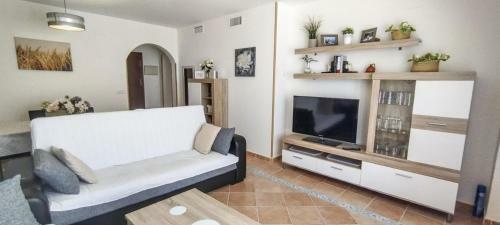 Wonderful 2-bed Apartment In Costa Esuri
