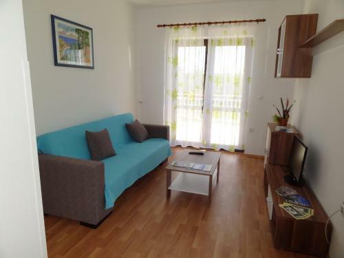 Apartments Mi?on