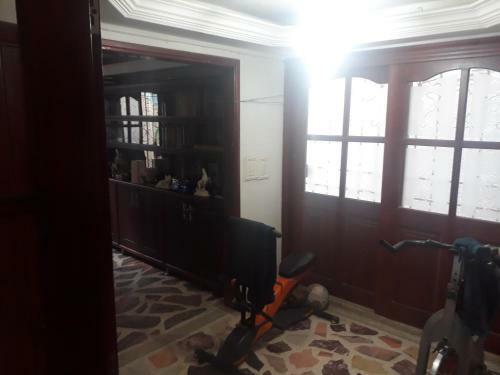 Casa Grande Totalmente Amoblada En Zona C�ntrica