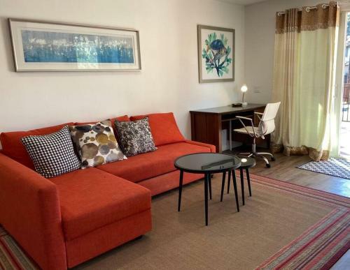 Spacious Bright Renovated 2 Bedroom 2 Bath Central