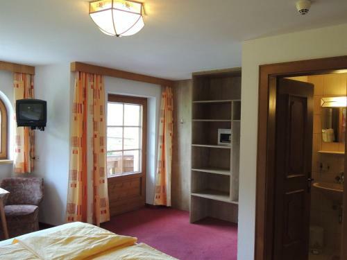 Hostal Gasthof Schneerose