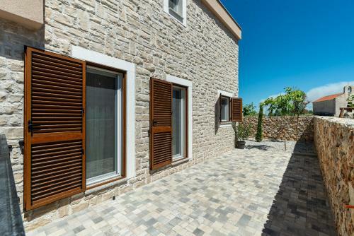Luxury Villa With Pool,jacuzzi And Sauna/04