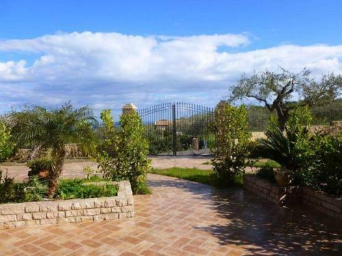 Villa Cattleya