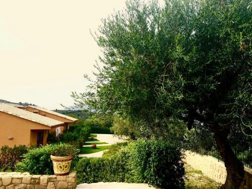 Villa Cattleya