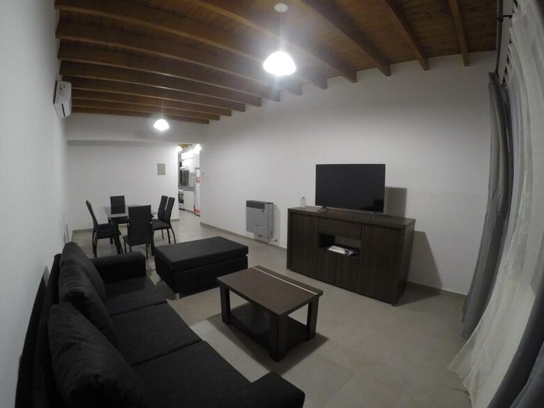 Apartamento 4 - Departamento 2 Dormitorios, Cochera - Mendoza Argentina