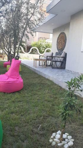 Bed & Breakfast Leon Vip +18