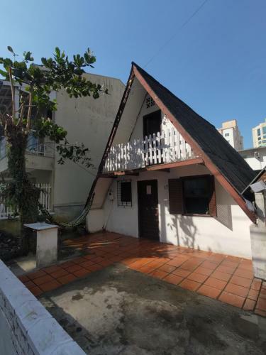 Quarto Em Chal� Perto Do Mar