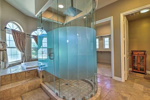 Luxurious Murrieta Retreat With Mountain Views!