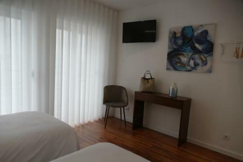Bed & Breakfast Guest House E�a - Centro Hist�rico Leiria