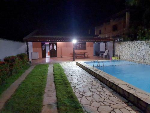 Linda Casa de Praia de Piscina Em Ipioca,macei�-al