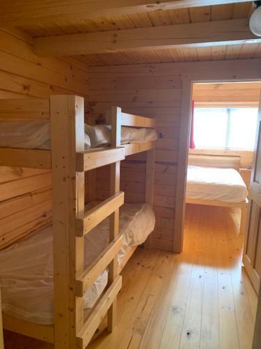 Brialee Deluxe Cabins