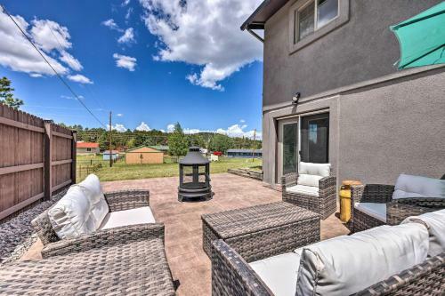 Charming Woodland Park Home With Spacious Yard!