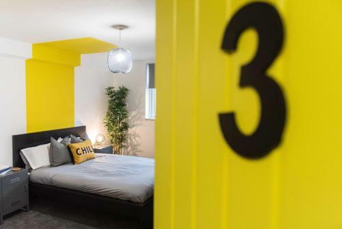 ?onpoint - Large 6 Bed House With Parking!?