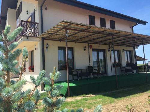 Hostal Pensiunea Cara