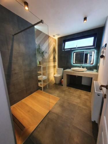 Prestige Cottage