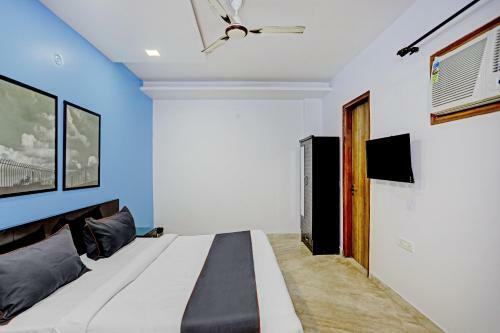 Hotel Collection O 81636 Baba's Inn