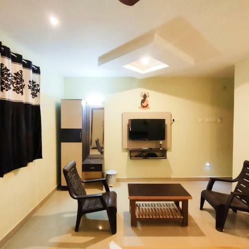 Hotel Srirathna Temple View Inn