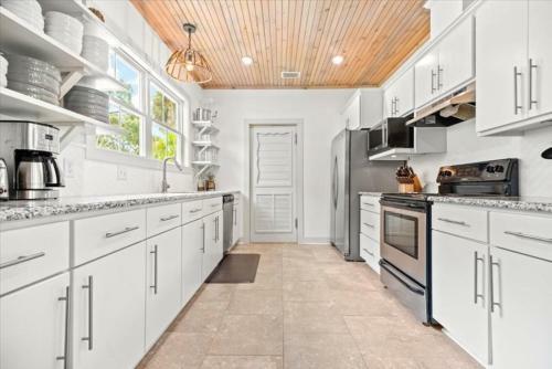 Oleander Cottage