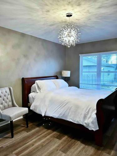 Spacious Home In Speedway Near Downtown