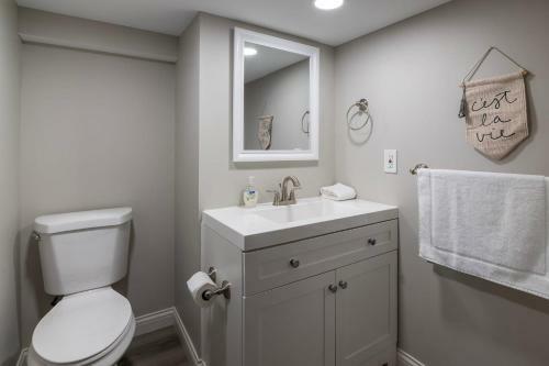 Elegant Cincy-view Condo - Minutes From Downtown
