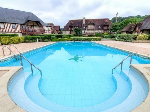 Maison V�lo Piscine Tennis