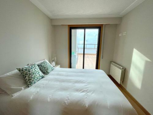 Apartamento C�ntrico Con Terraza Y Parking Privado