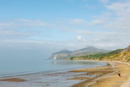Villa Luxury 4 Bed, 2 Bath Property Nefyn, Ceg-y-bae